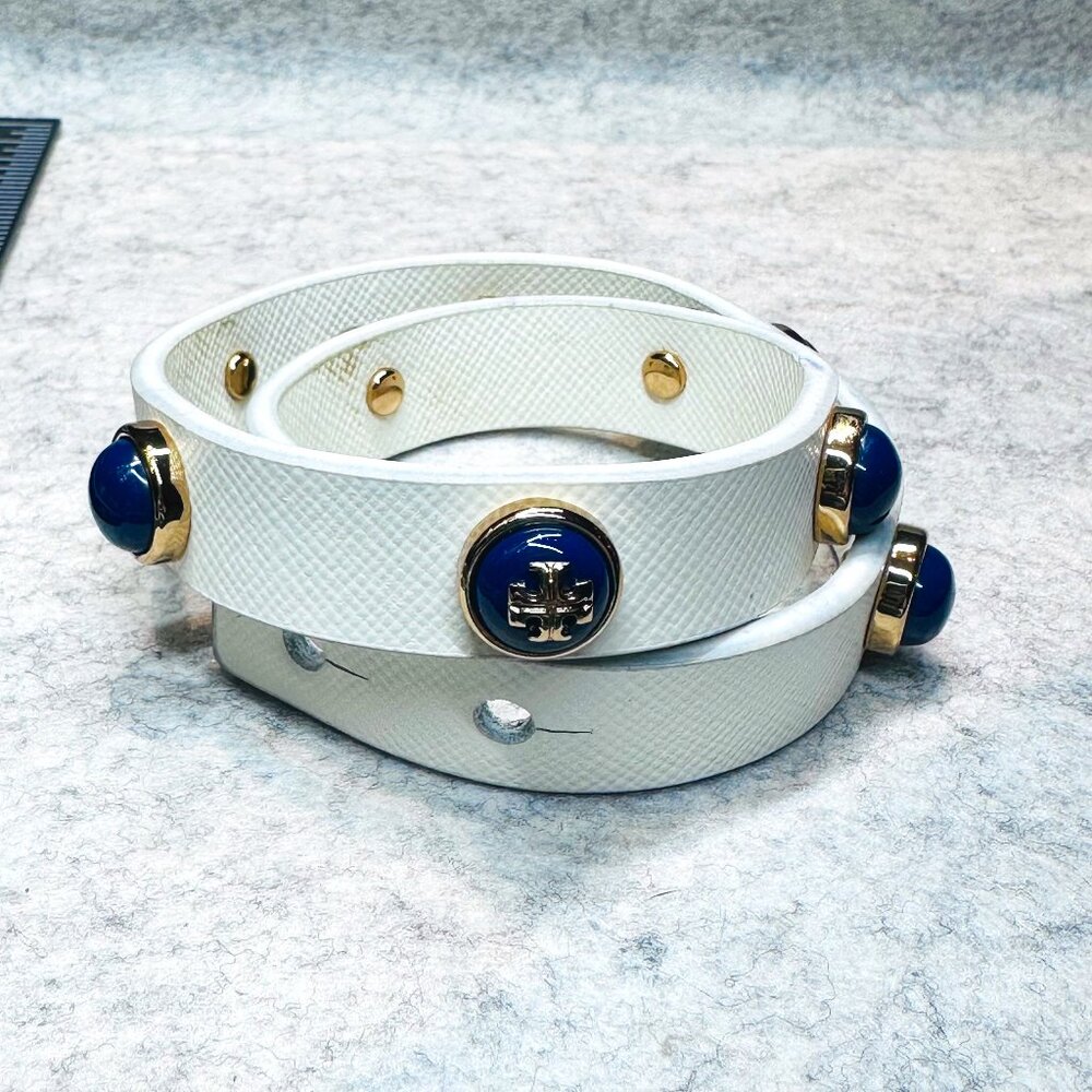 Tory Burch - Leather Double Wrap Blue Cabochon Logo Studded Bracelet - Picture 4 of 8
